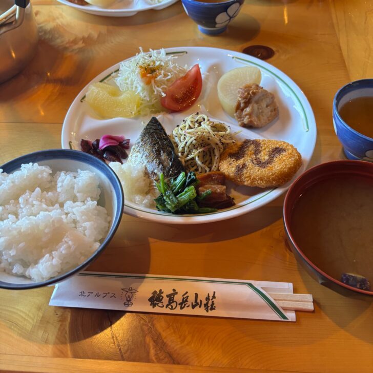 穂高岳山荘の夕食