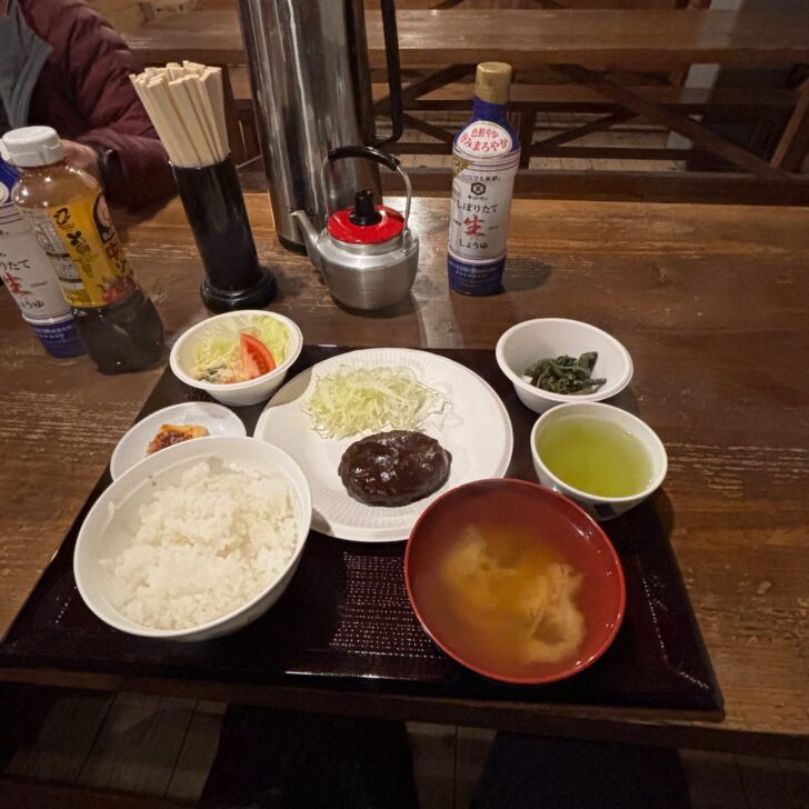 雲取山荘の夕食