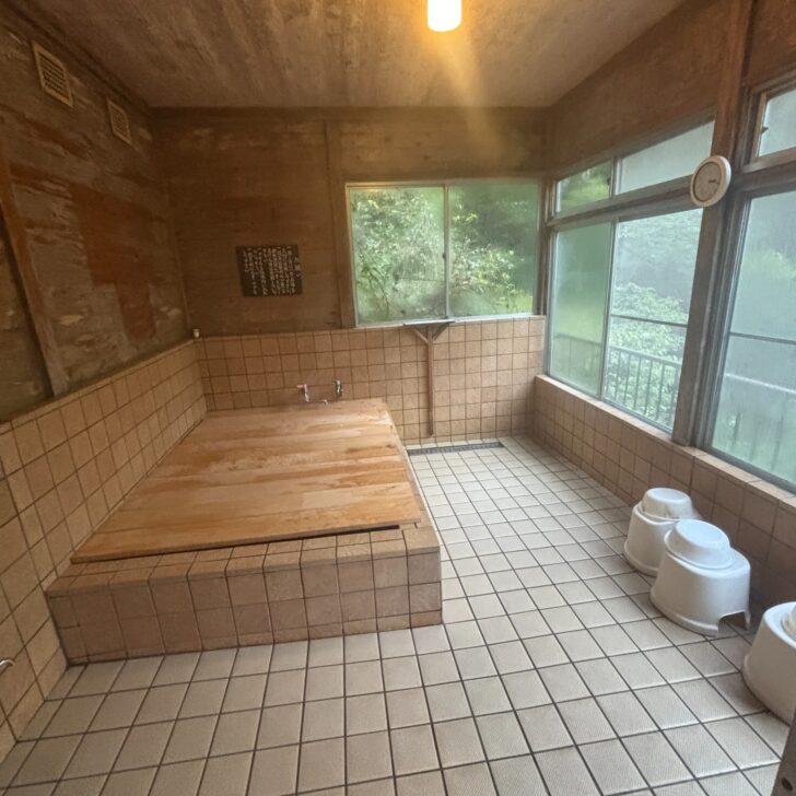 風呂場内部